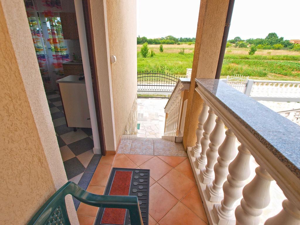 Apartments Durda 1390 Štinjan المظهر الخارجي الصورة