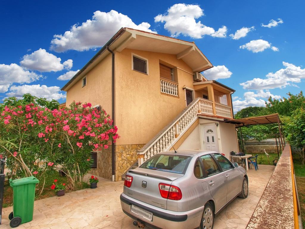Apartments Durda 1390 Štinjan المظهر الخارجي الصورة
